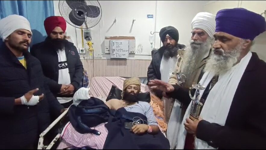 ਇੰਟਰਨੈਸ਼ਨਲ ਪੰਥਕ ਦਲ ਜਥੇਬੰਦੀ ਵੱਲੋਂ ਅਹੁਦੇਦਾਰ ਸਿੰਘਾਂ ਦਾ ਹਾਲ ਚਾਲ ਪੁੱਛਣ ਲਈ ਹਸਪਤਾਲ ਪਹੁੰਚੇ।