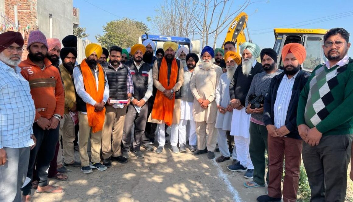 ਮੁੱਖ ਮੰਤਰੀ ਨੇ 43 ਹਜਾਰ ਨੌਕਰੀਆਂ ਦੇ ਕੇ ਪੰਜਾਬ ਦੇ  ਨੌਜਵਾਨਾਂ ਨੂੰ ਕਿੱਤੇ ਤੇ ਲਾਇਆ : ਚੇਅਰਮੈਨ ਘੁੱਲੀ 