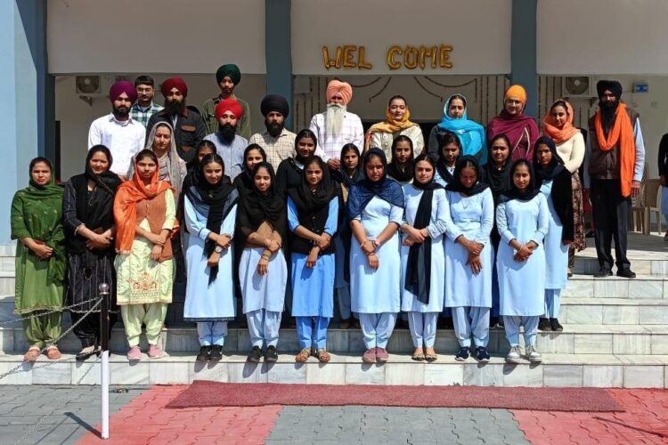 ਖਾਲਸਾ ਕਾਲਜ ਮਹਿਤਾ ਐਮ.ਏ ਇਤਿਹਾਸ ਦੇ ਸ਼ਾਨਦਾਰ ਨਤੀਜੇ । ਚੌਕ ਮਹਿਤਾ ੧੯ ਮਾਰਚ ( ਬਾਬਾ ਸੁਖਵੰਤ ਸਿੰਘ ਚੰਨਣਕੇ) 