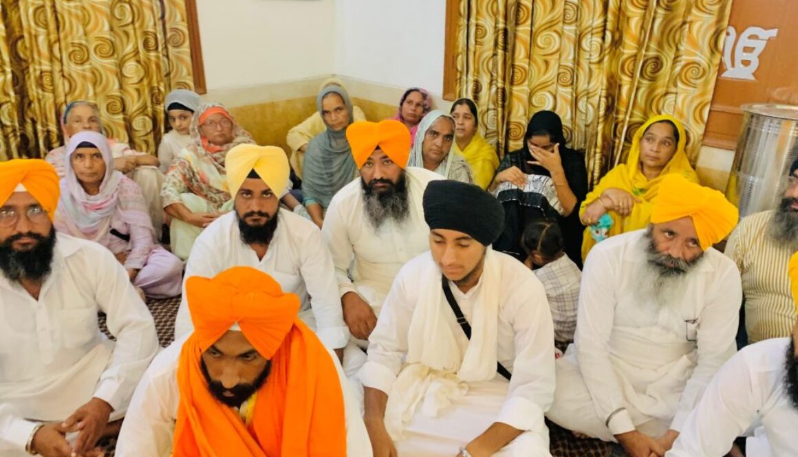  ਸ੍ਰ ਹਰਭਜਨ ਸਿੰਘ ਧਰਮੀ ਫੌਜੀ ਸੈਦਪੁਰ ਦੇ ਸ਼ਰਧਾਂਜਲੀ ਸਮਾਗਮ ਤੇ ਇੰਟਰਨੈਸ਼ਨਲ ਪੰਥਕ ਦਲ ਵੱਲੋਂ ਭਰੀ ਗਈ ਹਾਜਰੀ।