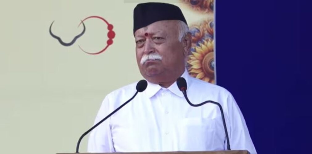 “Hindus, Unite…,” Read the Key Highlights of RSS Chief Bhagwat’s Dussehra Speech.”ਹਿੰਦੂਓ ਇਕ ਹੋ ਜਾਓ…,” ਦਸ਼ਹਰੇ ‘ਤੇ RSS ਮੁਖੀ ਭਾਗਵਤ ਦੇ ਭਾਸ਼ਣ ਦੇ ਮੁੱਖ ਅੰਸ਼ ਇੱਕ ਕਲਿੱਕ ‘ਚ ਪੜ੍ਹੋ