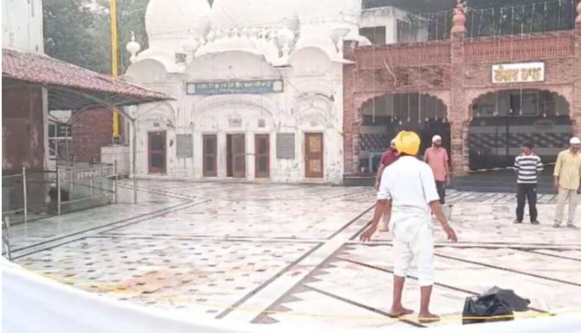 “Girl jumps from the 7th floor of Gurdwara Baba Atal Rai Ji”.ਗੁਰਦੁਆਰਾ ਬਾਬਾ ਅਟੱਲ ਰਾਏ ਜੀ ਦੀ 7ਵੀਂ ਮੰਜ਼ਿਲ ਤੋਂ ਲੜਕੀ ਨੇ ਮਾਰੀ ਛਾਲ