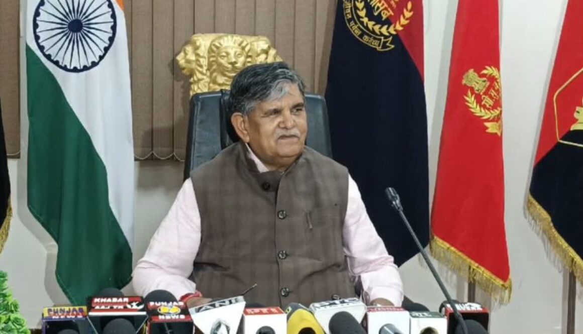 Governor says, “Strictness is not the solution to prevent stubble burning, but a need to change people’s mindset”.ਪਰਾਲੀ ਸਾੜਨ ਤੋਂ ਰੋਕਣ ਲਈ ਸਖਤੀ ਨਹੀਂ, ਬਲਕਿ ਲੋਕਾਂ ਨੂੰ ਬਦਲ ਦੇਣ ਦੀ ਲੋੜ- ਰਾਜਪਾਲ