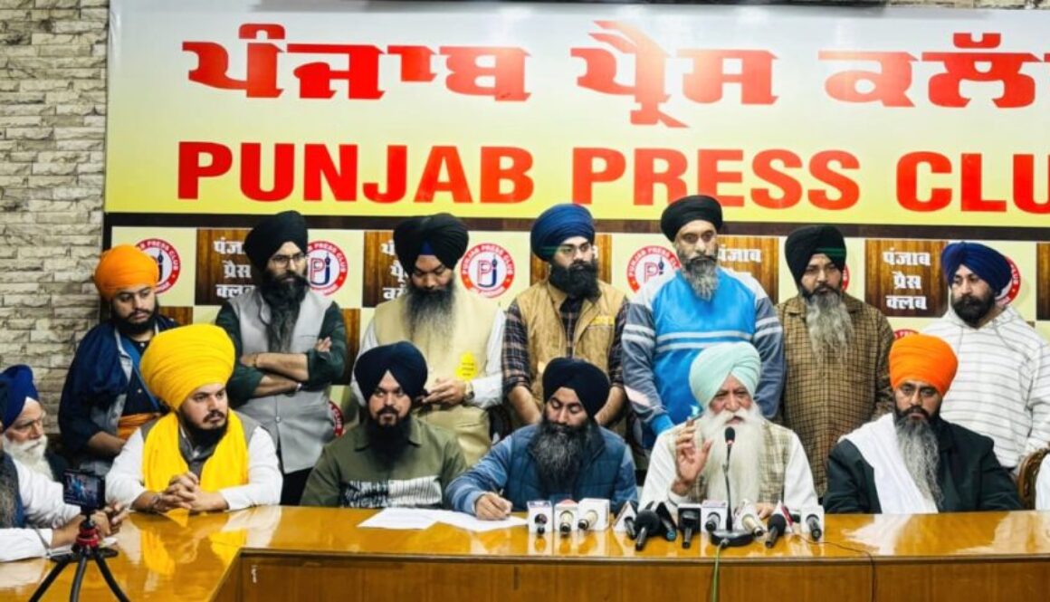 “Expel Sukhbir Badal, Not Narain Singh Chohra, from the Panth: Panthic Organizations Demand”