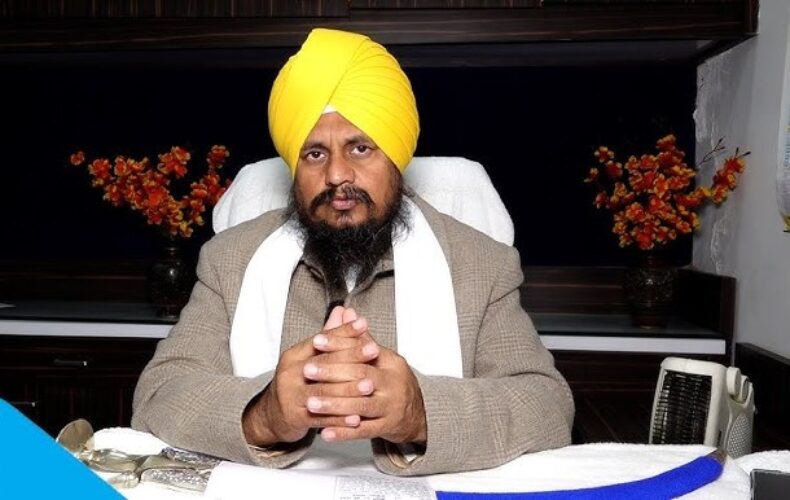 “Badal Dal Strips Giani Harpreet Singh of Jathedar Position!”