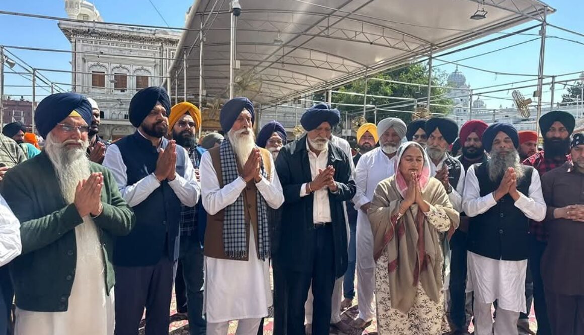 “Five-Member Committee Offers Ardas at Sri Akal Takht Sahib; Will Now Oversee Akali Dal Recruitment Too”