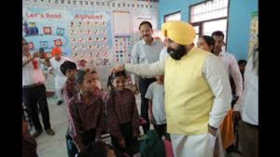 Due to Current Situation, Schools, Colleges & Universities in Punjab Closed for 3 Days: Education Minister