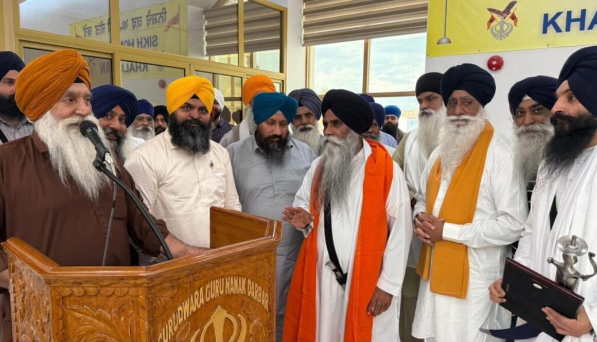 Bhai Pinderpal Singh honoured with Gold Medal in Montreal; thousands benefit from three-day katha at Gurdwara Guru Nanak Darbar.