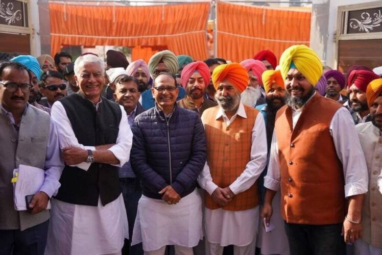 Ransingh Kalan Takes Off on Development Path: Union Minister Shivraj Chouhan & Sunil Jakhar Get Grand Welcome – On-Ground Review of Rural Projects