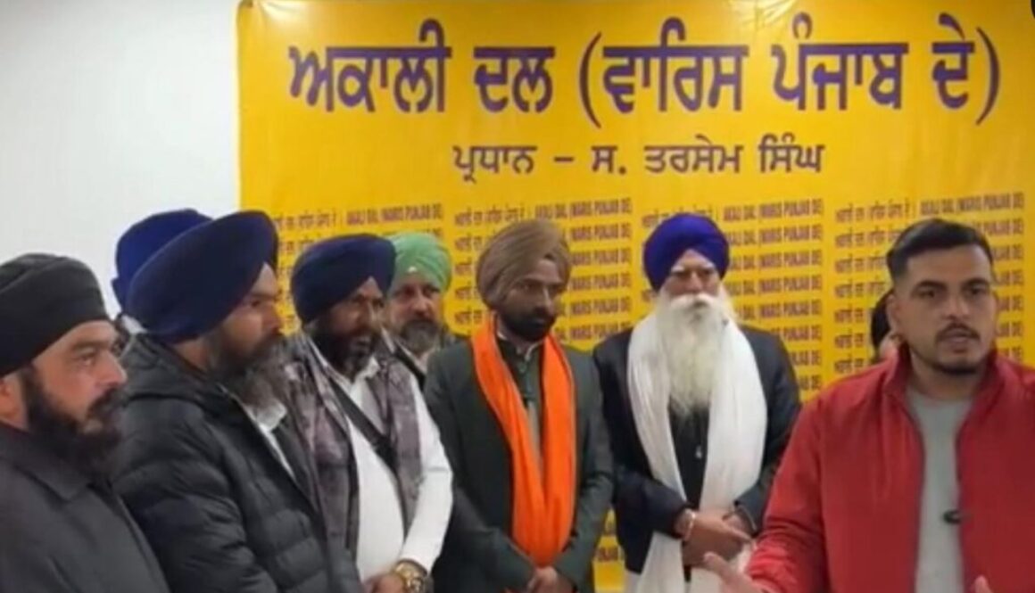 Big Blow to AAP in Baba Bakala – MLA Tong's Close Aide Amarjit Singh Kaleke Joins Akali Dal Waris Punjab with Hundreds