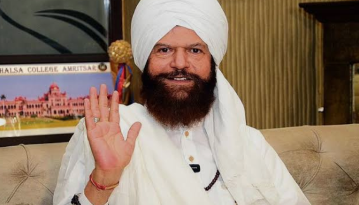 Sufi Singer and BJP Leader Hans Raj Hans Takes Sanyas from Politics