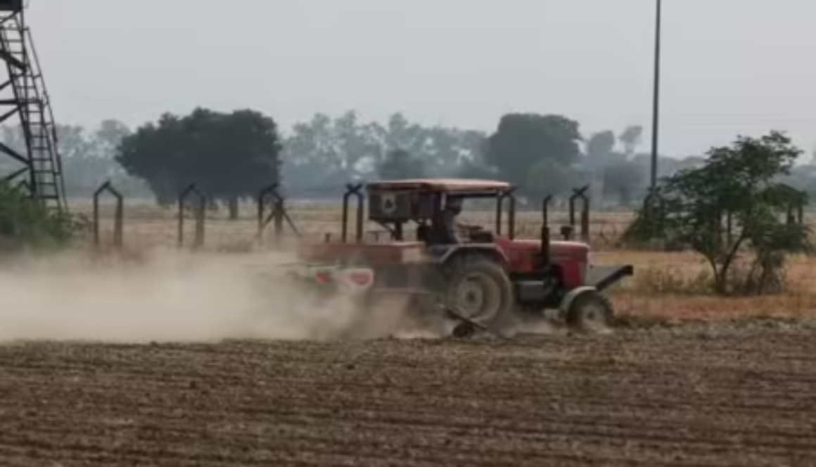 Area of Farming Beyond Border Fence Will Reduce