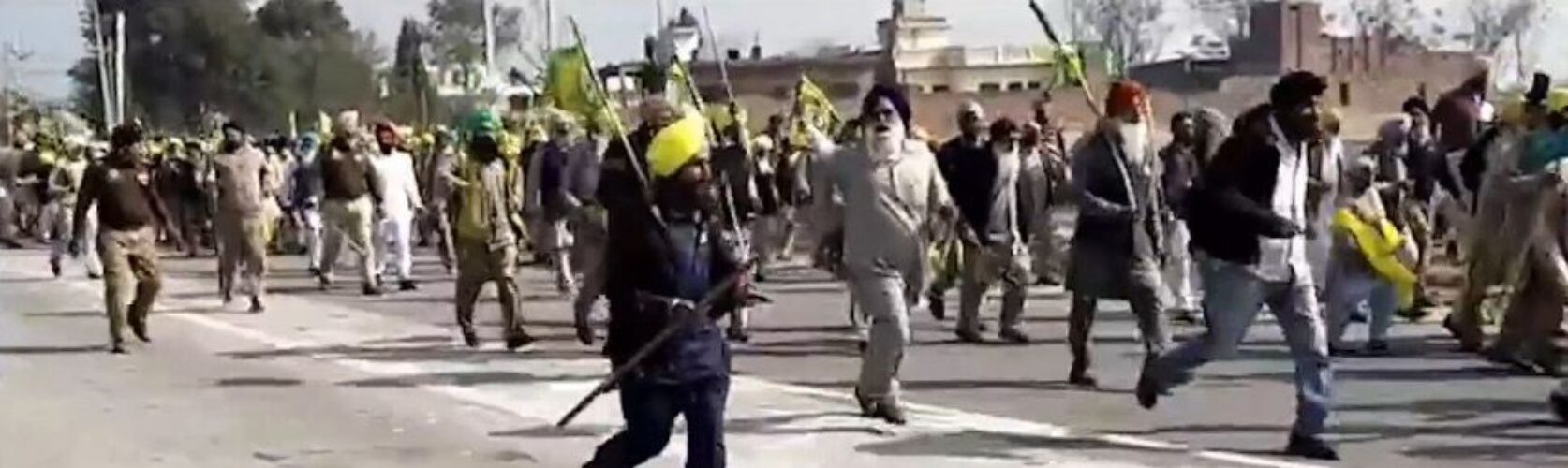 Clashes Between Farmers and Police During Protest in Barnala