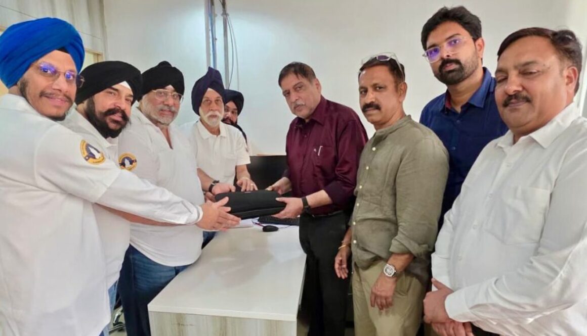 35 Kirpans and Gaatras Returned