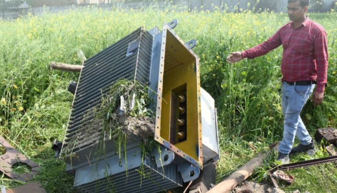 Thieves Steal 400 kV Transformer in Lucknow, 300 Homes Without Power