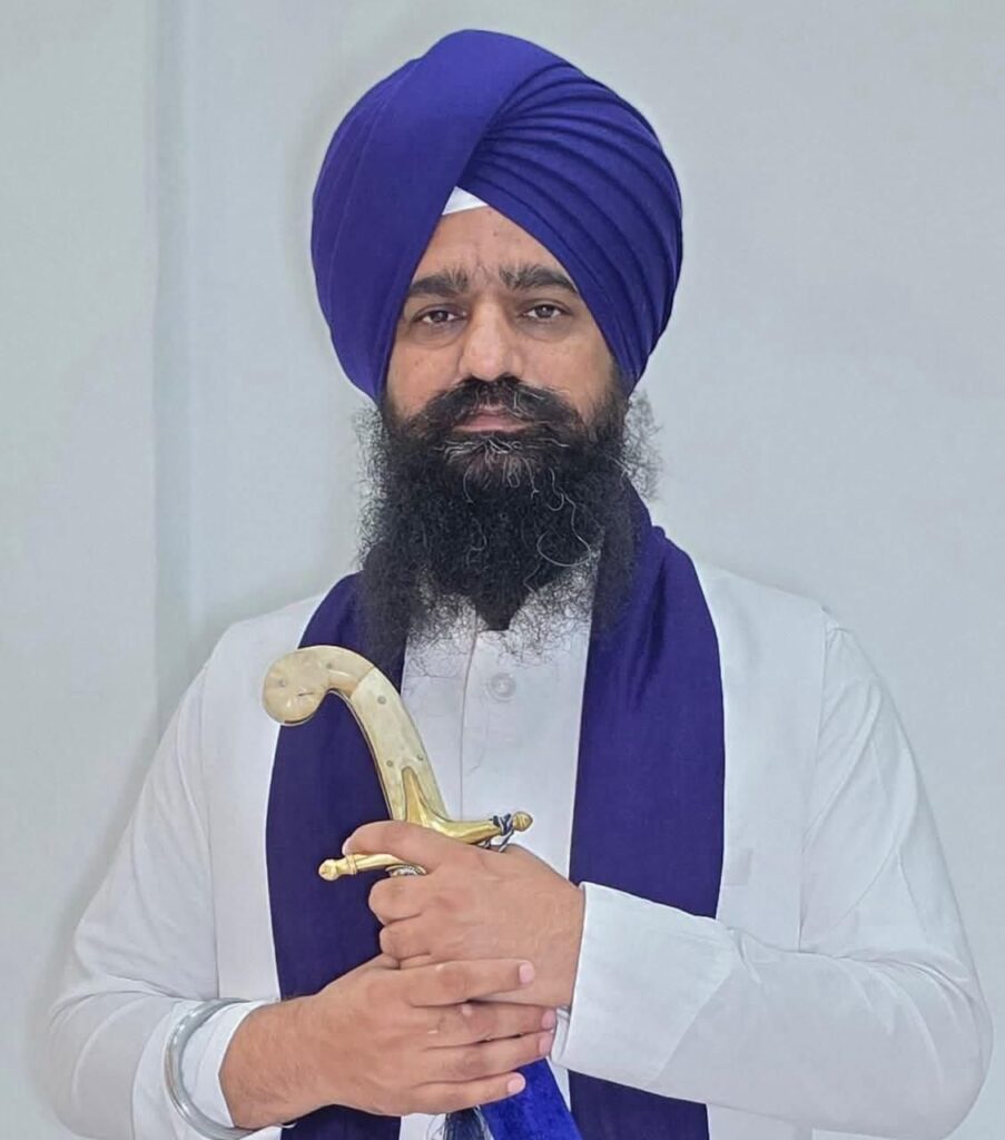 Punjab University Sikh students protest condemned by Jathedar