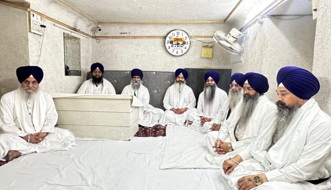 Satikar Act Singh Sahibans meeting