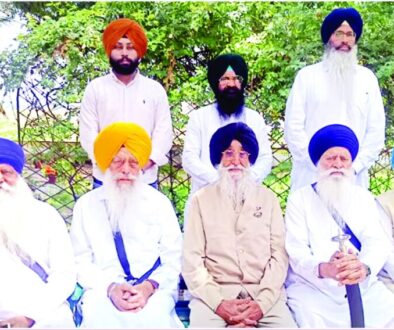 Panthic Unity Meeting between Simranjit Singh Mann and Giani Jasvir Singh Rode at Fatehgarh Sahib