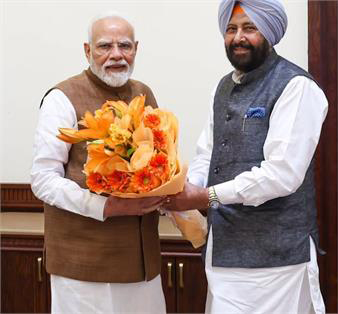 Punjab BJP President Kewal Singh Dhillon meets PM Modi
