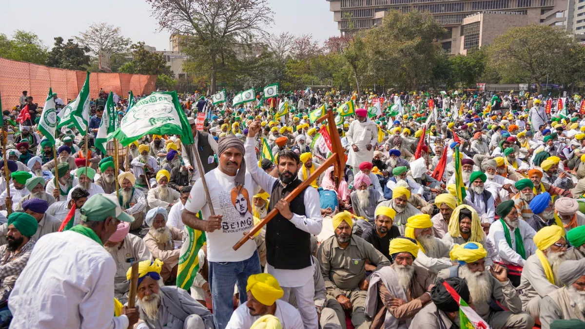 Kisan Mahapanchayat: Delhi Police detained four farmers at Singhu border