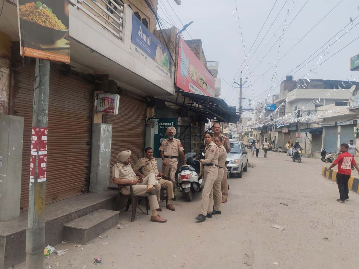 The impact of Punjab Bandh was also seen in Jalandhar! Shops, markets closed and silence spread on the roads