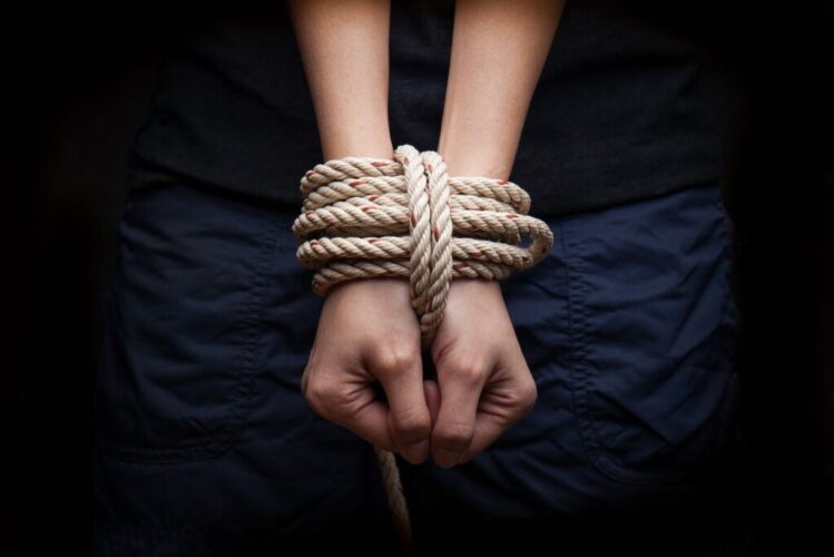 kidnap