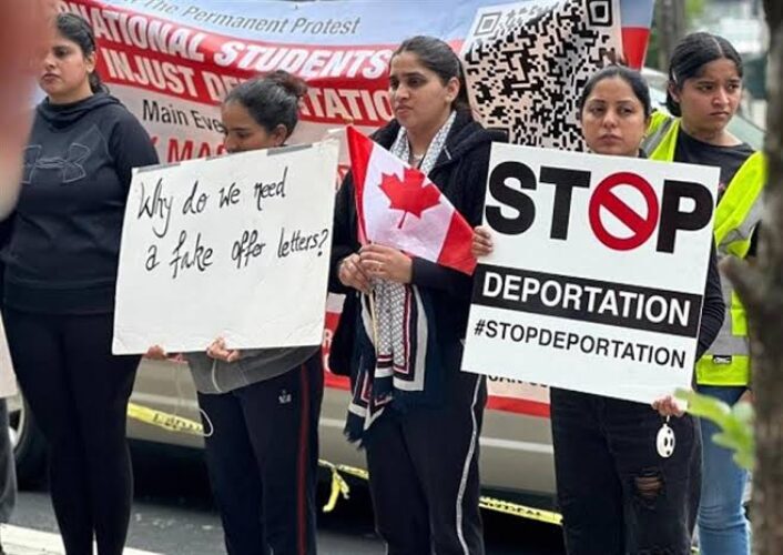 canada student protest