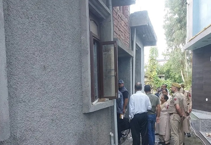 SIA raids 9 places in Jammu and Kashmir in 1990 double murder case