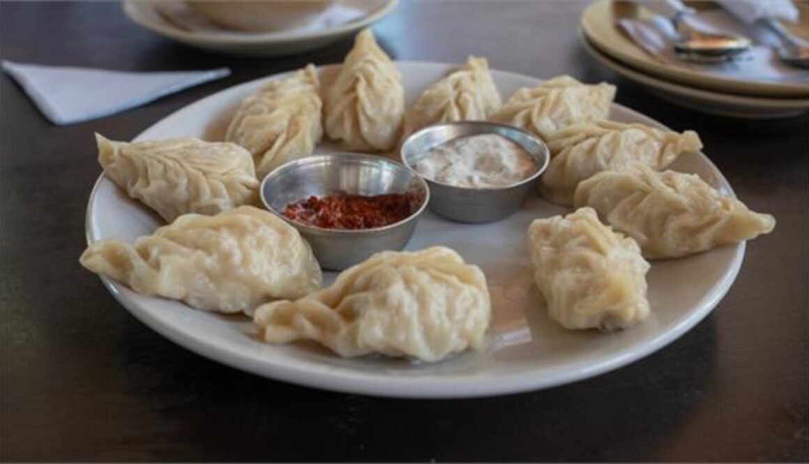 momos