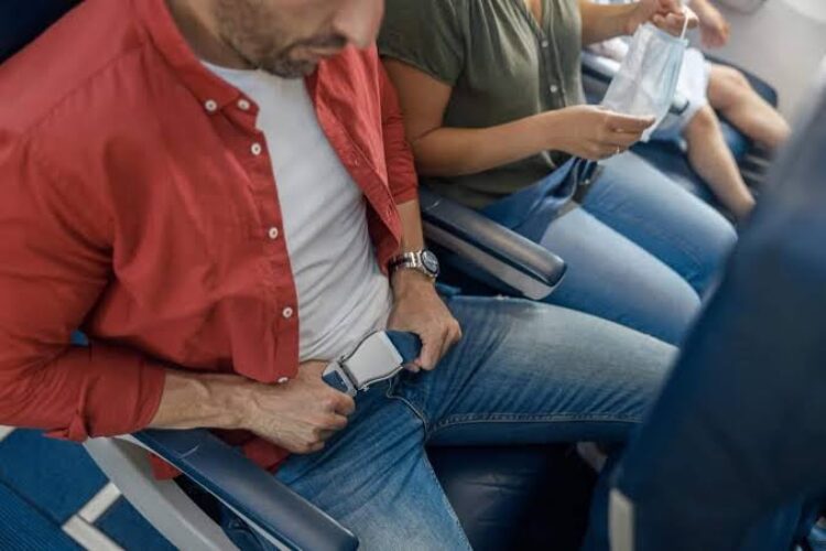 plane seat belt