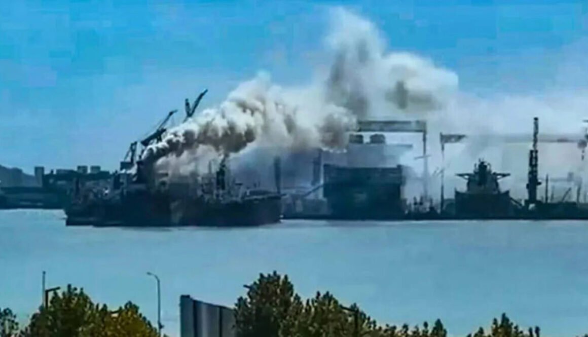 china ship fire copy