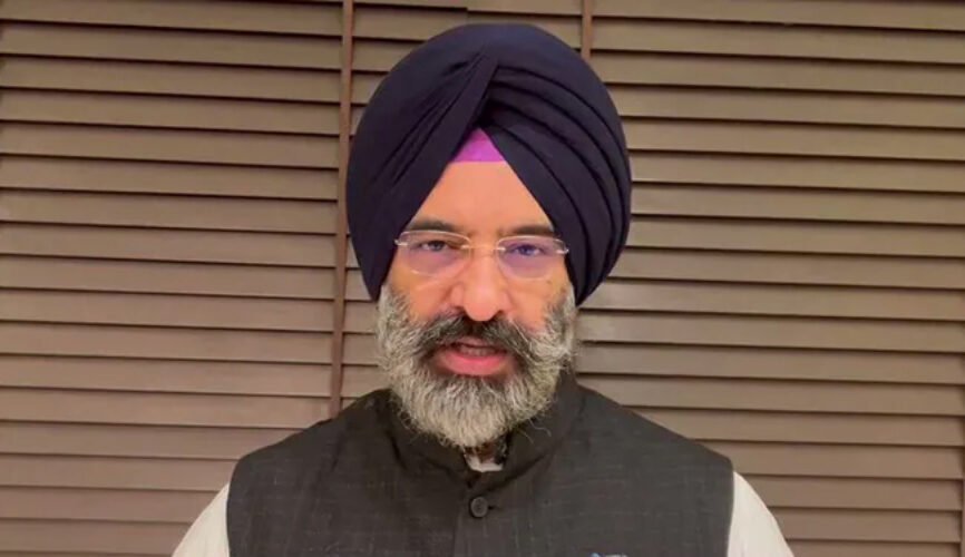 manjinder singh sirsa copy