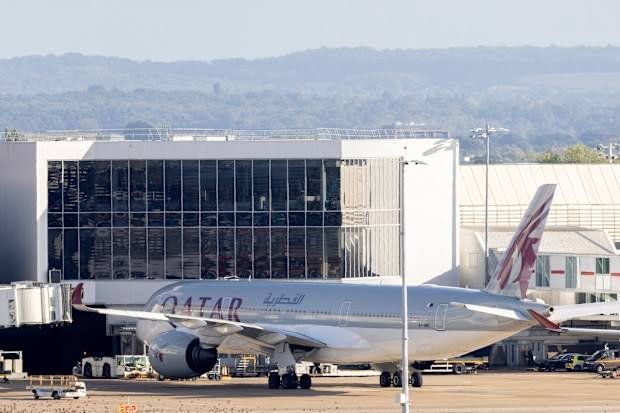 More than 1,000 flights cancelled due to air traffic control failure in Britain