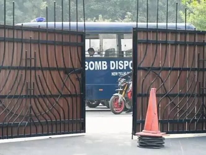 sajiz bomb